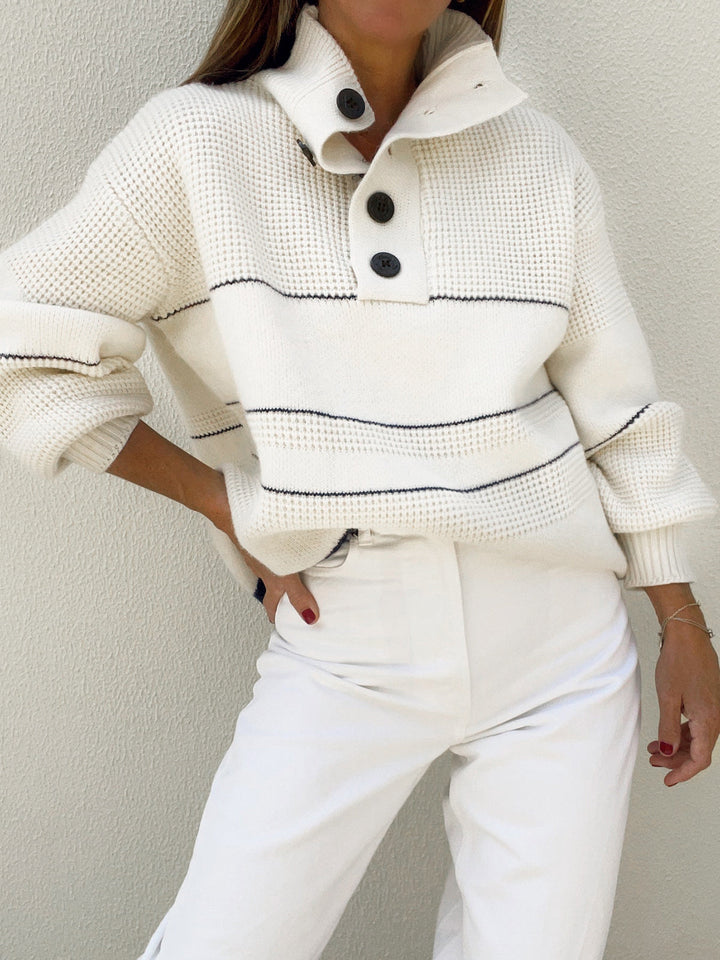 Lola | Pull avec col ouvert et boutons