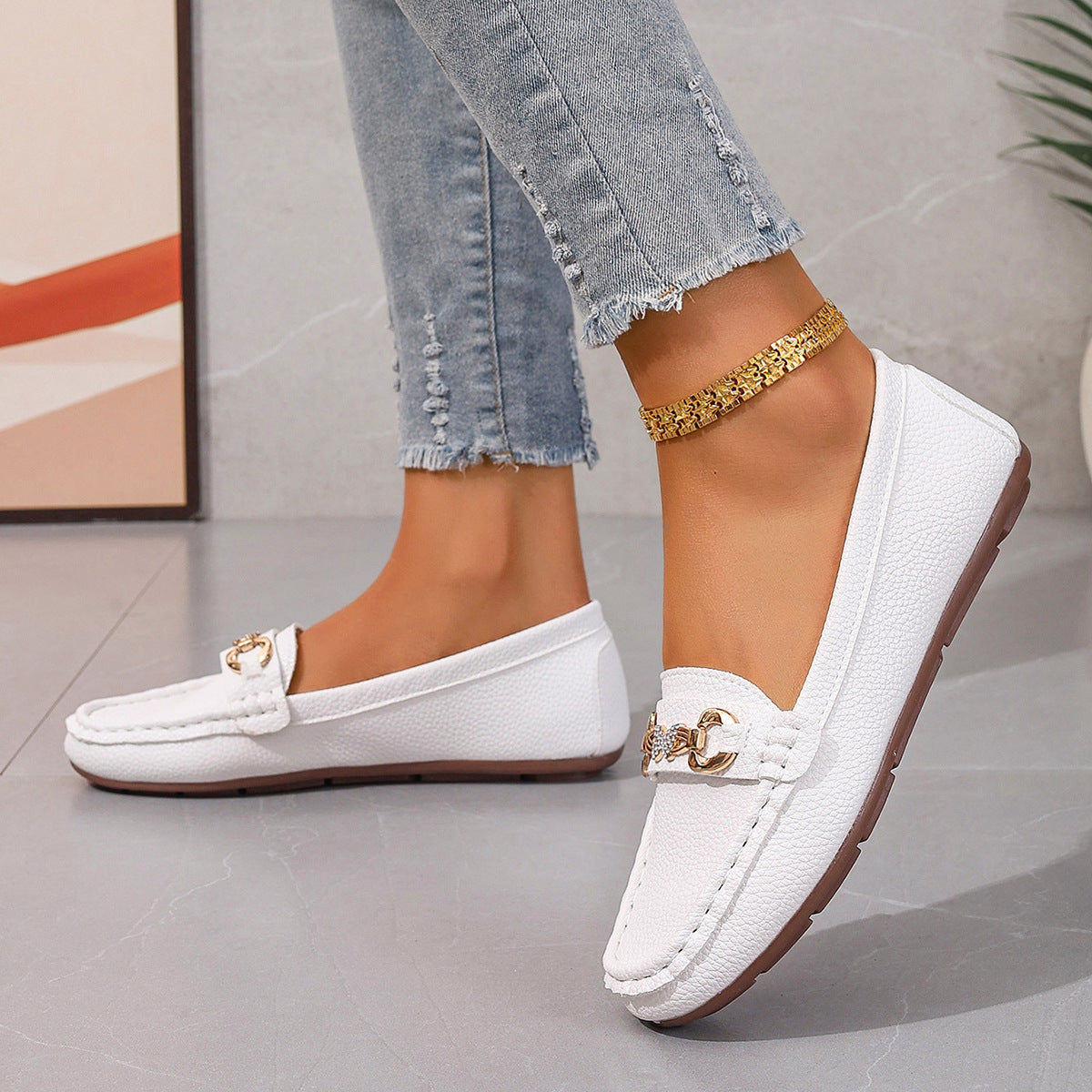 Amara | Stylish And Simple Flat Shoes