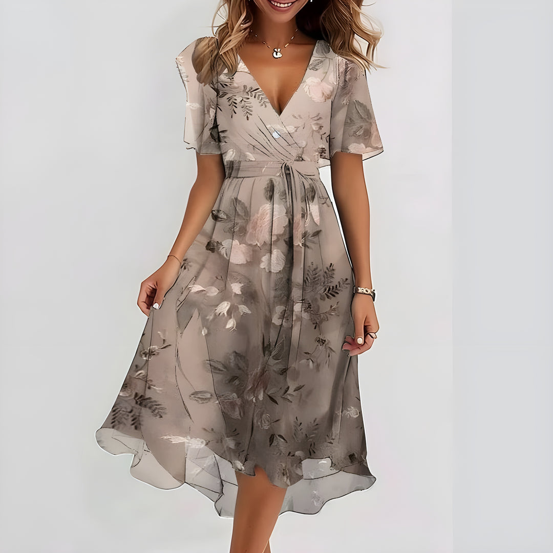 Chantal – Robe d’Été Élégante