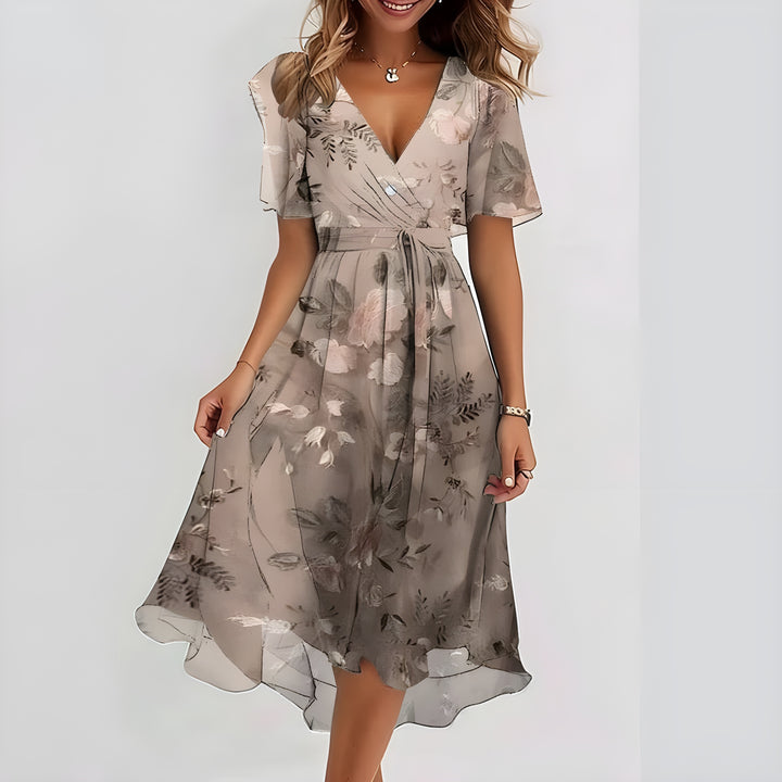 Chantal – Robe d’Été Élégante