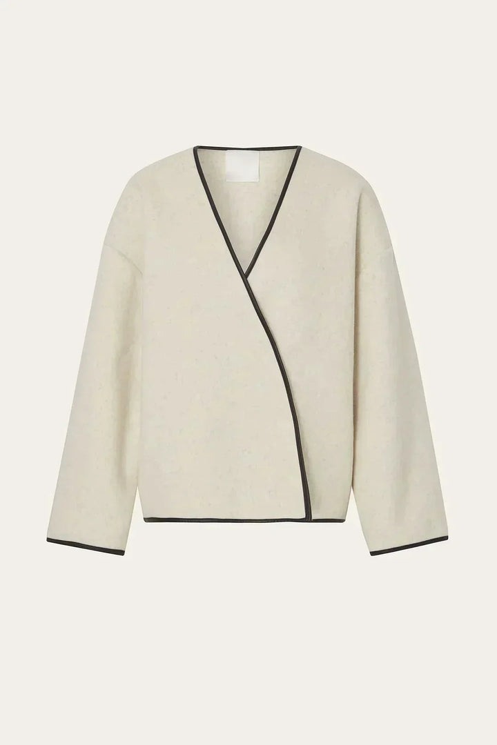 Alice | Veste courte avec écharpe française minimaliste