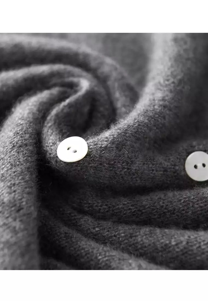 Alessia | Elegant knitwear for women